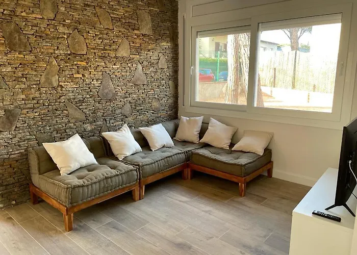 Costa Brava Villa *